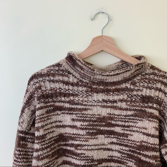 Urban Outfitters Ecoté Wool Blend Marled Brown Mockneck Sweater in Size Medium - Picture 9 of 9